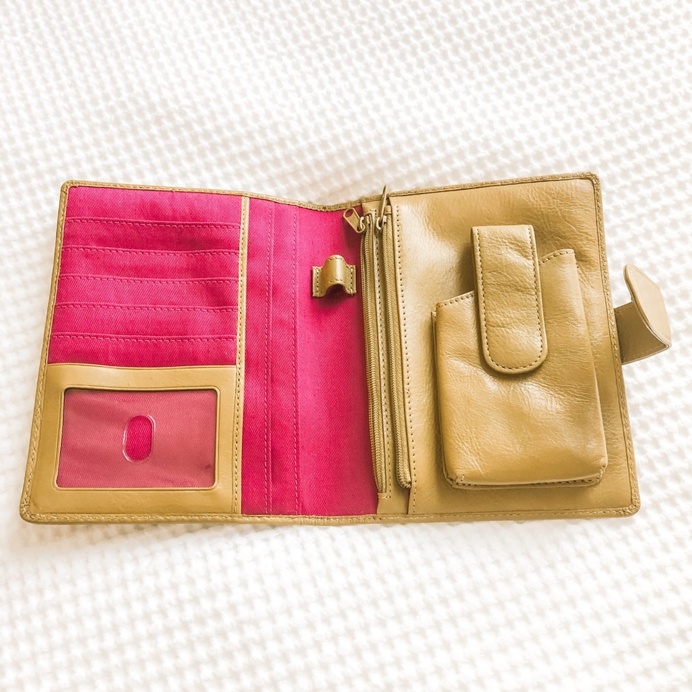 Rare Hobo wallet / passport / card holder